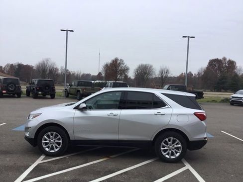 Used 2020 Chevrolet Equinox LT image 7