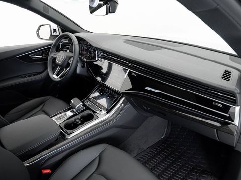 New 2025 Audi Q8 Premium Plus image 20