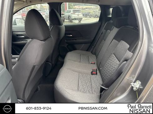 New 2025 Nissan Kicks SV image 20