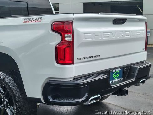 Certified 2025 Chevrolet Silverado 1500 LT Trail Boss w/ Convenience Package II AWD/4WD image 8