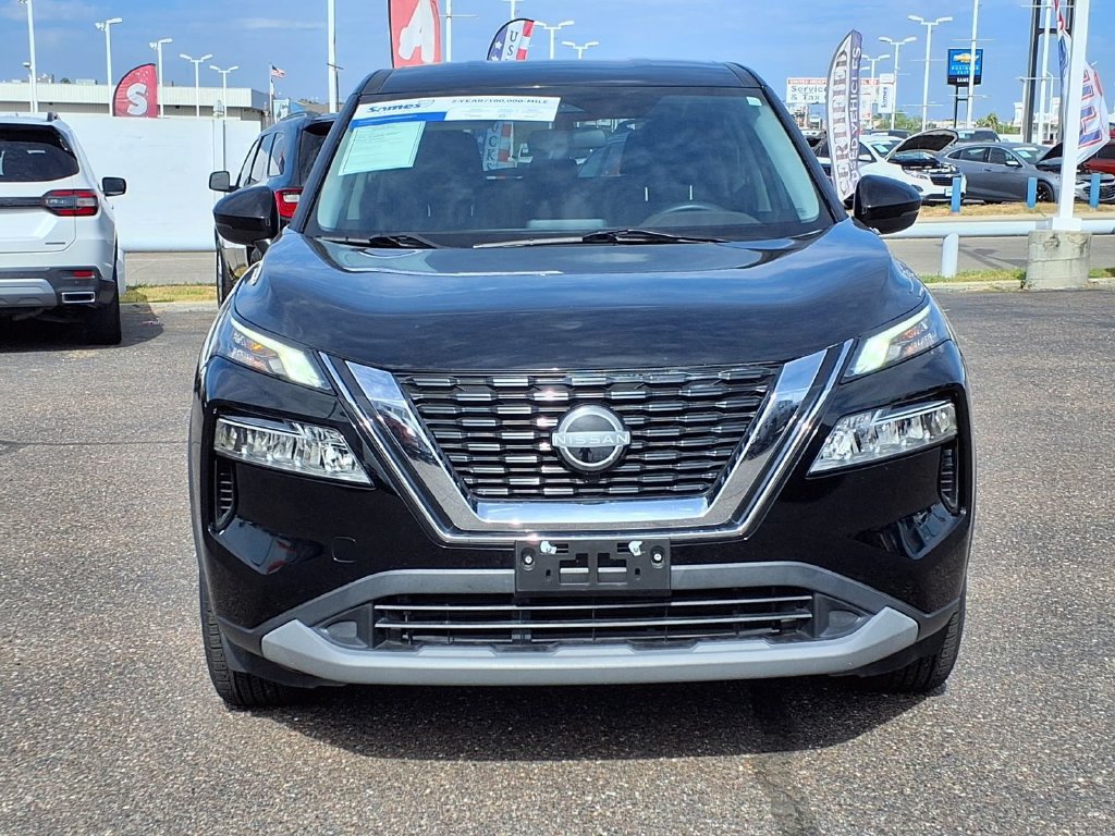 Used 2023 Nissan Rogue SV FWD image 2