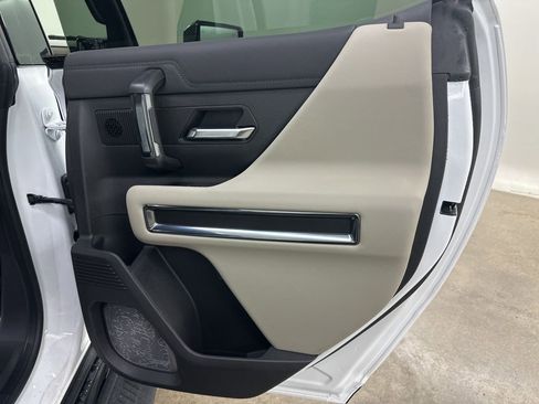 New 2026 GMC Hummer EV 4x4 Crew Cab image 24