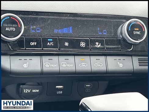 New 2026 Hyundai Elantra Limited FWD image 34