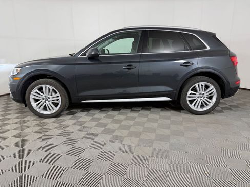 Used 2018 Audi Q5 2.0T Premium Plus w/ Premium Plus Package AWD/4WD image 2