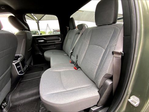 Used 2021 RAM 2500 Big Horn w/ Level 1 Equipment Group image 19