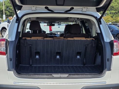Used 2019 Subaru Ascent Touring AWD/4WD image 32