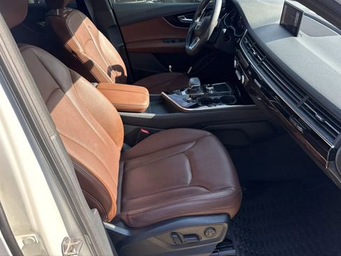 Used 2019 Audi Q7 3.0T Premium Plus image 7