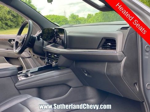 Used 2025 Chevrolet Tahoe LT AWD/4WD image 17