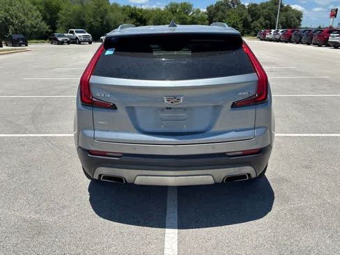 Used 2023 Cadillac XT4 Premium Luxury AWD/4WD image 4