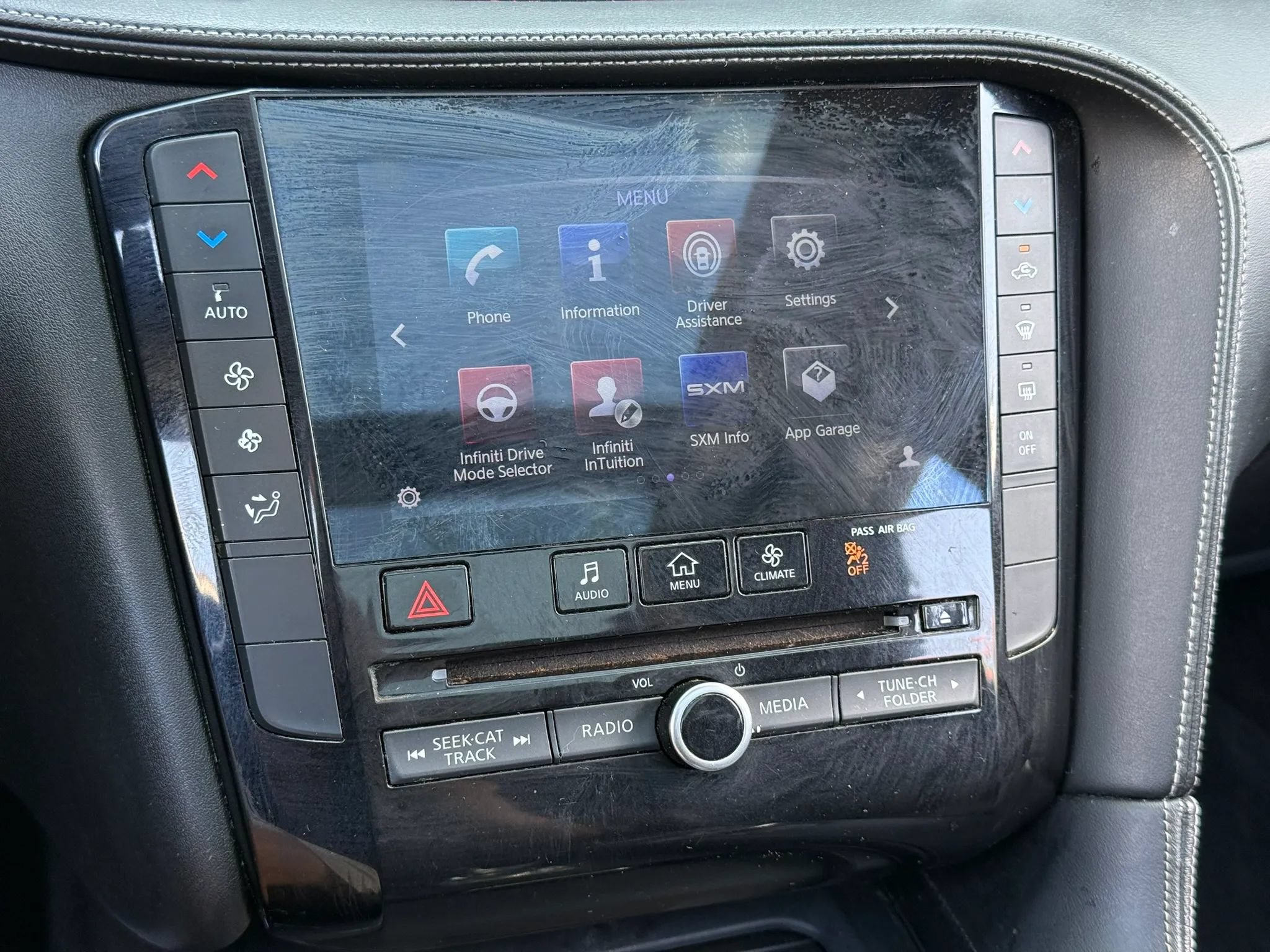 Used 2019 INFINITI QX50 Luxe AWD/4WD image 18