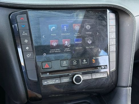 Used 2019 INFINITI QX50 AWD image 18