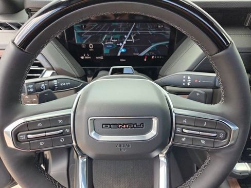 New 2026 GMC Yukon XL Denali w/ Denali Reserve Package AWD/4WD image 15