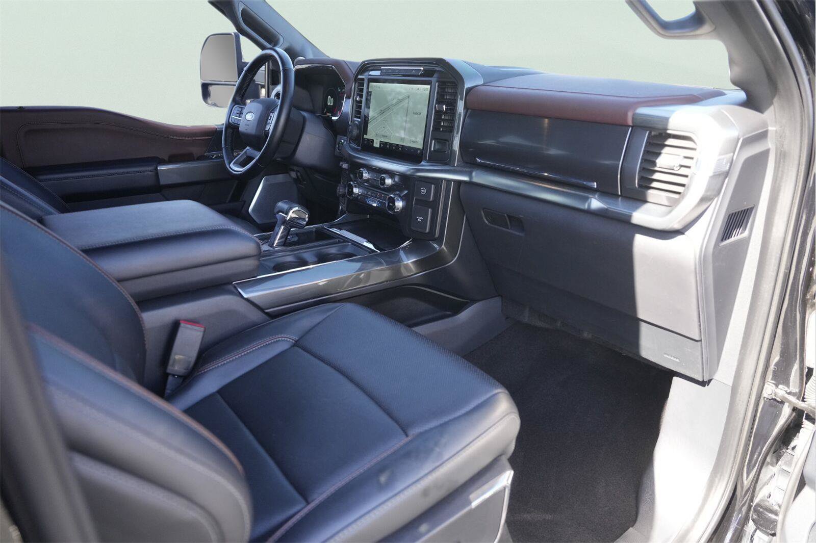 Used 2022 Ford F150 Lariat w/ Equipment Group 502A High AWD/4WD image 18