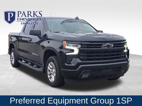 Used 2025 Chevrolet Silverado 1500 RST w/ Convenience Package II AWD/4WD image 1