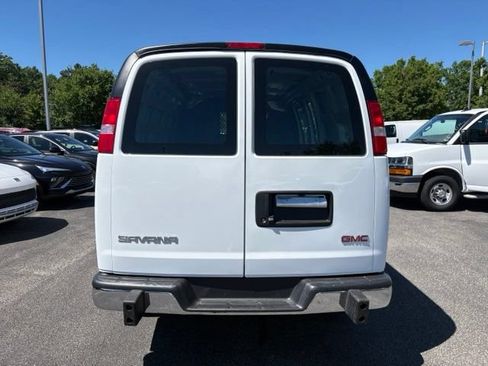 Used 2024 GMC Savana 2500 w/ Driver Convenience Package RWD image 4