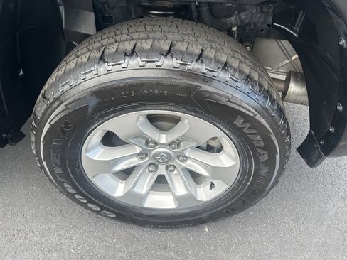 Used 2022 RAM 1500 Laramie image 18