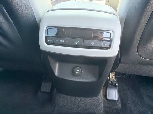 Used 2024 Hyundai Palisade SEL FWD image 36