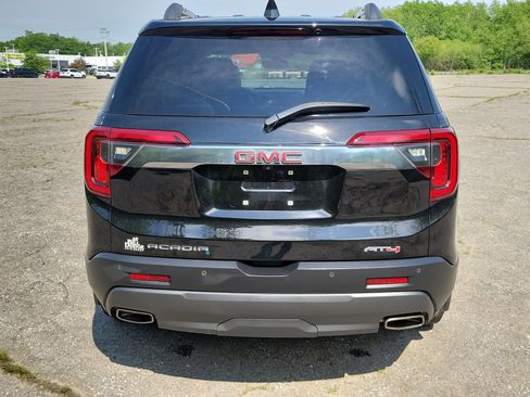 Used 2022 GMC Acadia AT4 w/ Technology Package AWD/4WD image 6