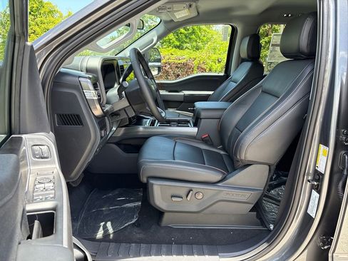 New 2026 Ford F250 Lariat w/ Black Appearance Package AWD/4WD image 30