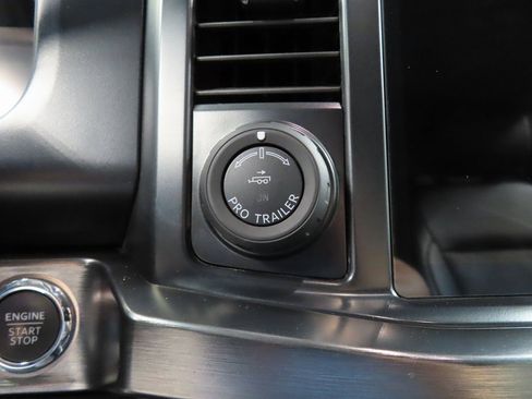 Used 2024 Ford F250 Lariat w/ Lariat Ultimate Package image 68