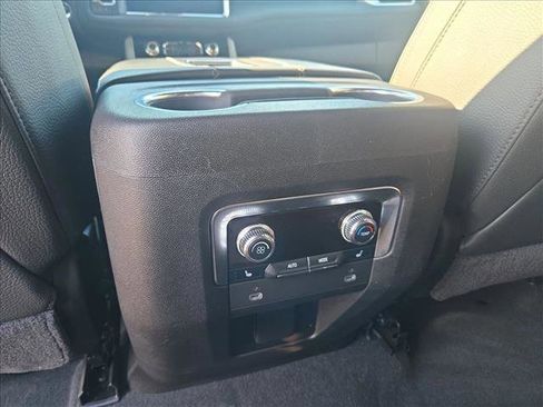 Used 2021 GMC Yukon Denali image 15
