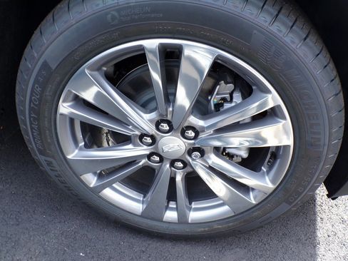 New 2026 Cadillac XT5 Premium Luxury w/ Driver Assist Package image 4