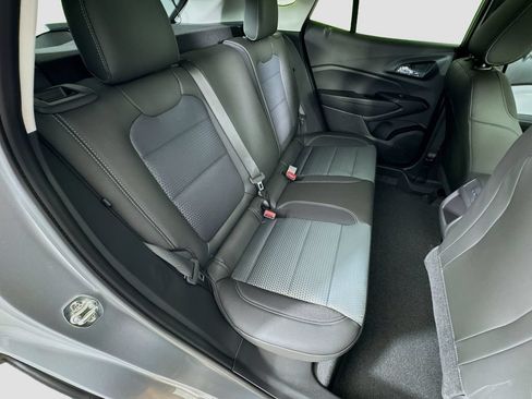 New 2026 Chevrolet Trax LT FWD image 26