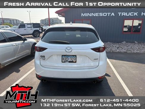 Used 2019 MAZDA CX-5 Sport AWD/4WD image 4