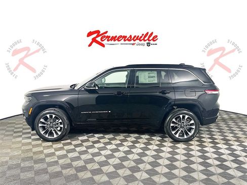 New 2025 Jeep Grand Cherokee Overland w/ Luxury Tech Group IV image 4