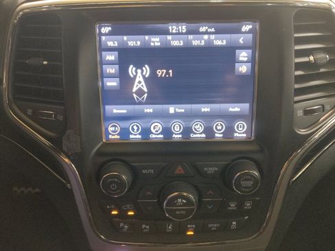 Used 2018 Jeep Grand Cherokee High Altitude AWD/4WD image 25