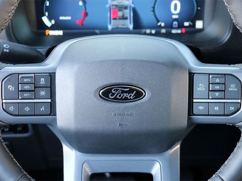 New 2025 Ford F150 Lariat w/ Equipment Group 502A High image 28