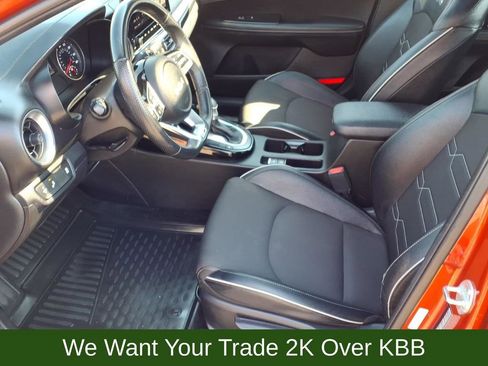 Used 2022 Kia Forte GT-Line w/ GT-Line Premium Package FWD image 8