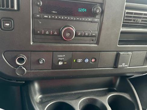 Used 2020 Chevrolet Express 2500 w/ Driver Convenience Package image 10