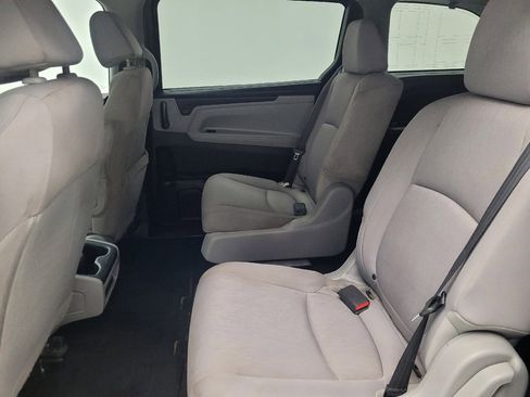 Used 2019 Honda Odyssey LX image 18