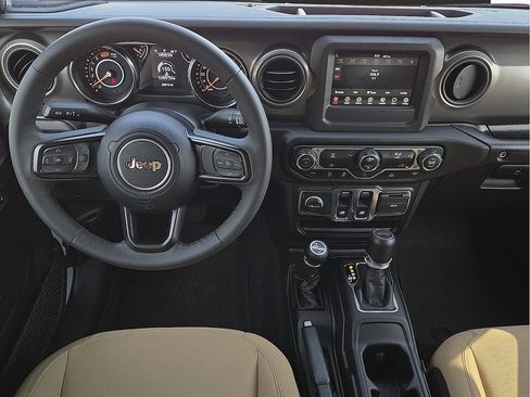 Used 2023 Jeep Wrangler Sport AWD/4WD image 10