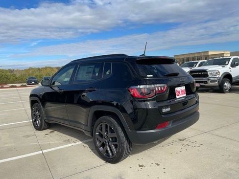 New 2026 Jeep Compass Limited AWD/4WD image 3