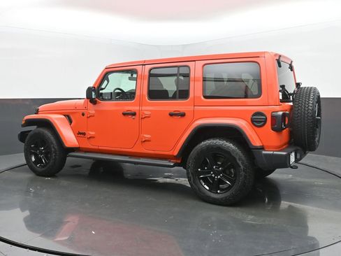 Used 2023 Jeep Wrangler Altitude image 3