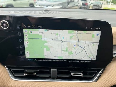 Used 2025 Chevrolet Equinox ACTIV w/ Convenience Package III FWD image 38