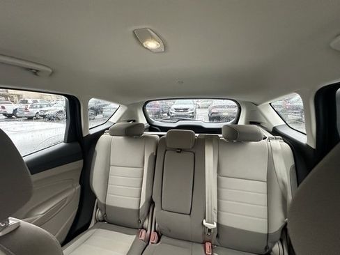 Used 2013 Ford C-MAX SE image 17