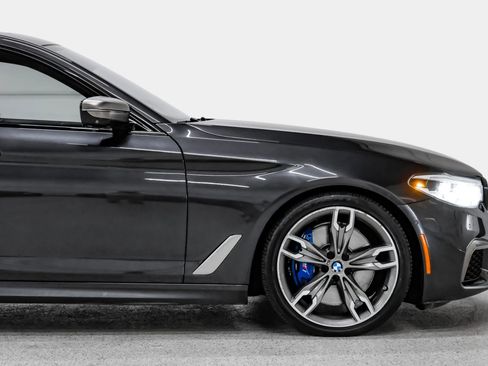 Used 2019 BMW M550i xDrive w/ Premium Package 2 AWD/4WD image 11