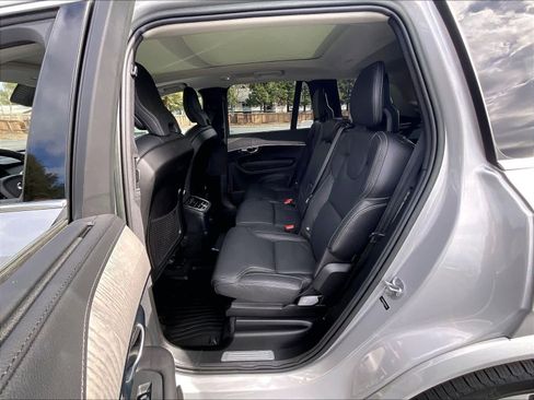 Used 2023 Volvo XC90 T8 Ultimate w/ Protection Package image 28