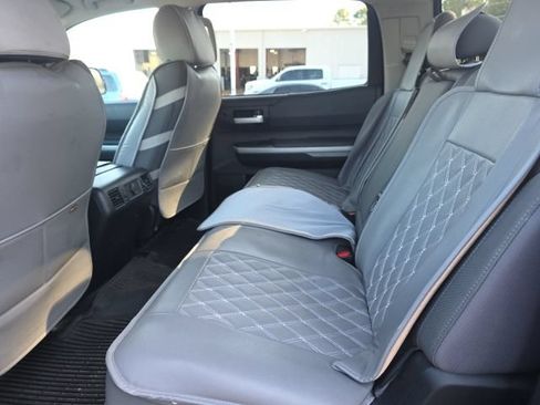 Used 2020 Toyota Tundra SR5 w/ SR5 Convenience Package AWD/4WD image 13