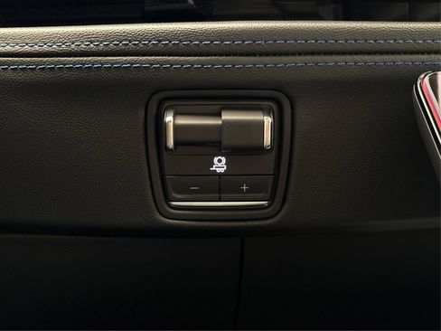 New 2025 Cadillac Escalade IQ Sport 1 w/ Smart Trailering package image 28