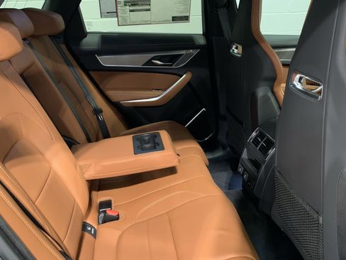 New 2026 Jaguar F-PACE R-Dynamic S image 16