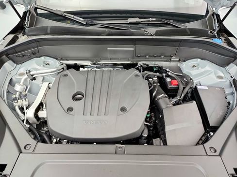 New 2026 Volvo XC90 B5 Plus w/ Protection Package image 32