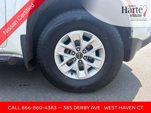 Certified 2024 Nissan Frontier SV w/ Tow Package AWD/4WD image 11