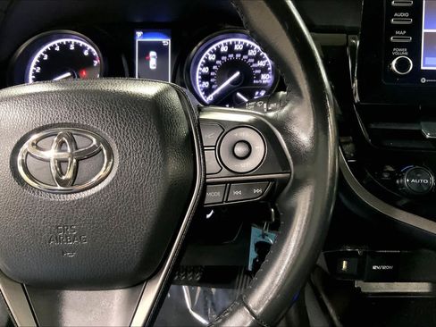 Used 2024 Toyota Camry SE FWD image 25
