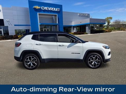 Used 2025 Jeep Compass Limited AWD/4WD image 26