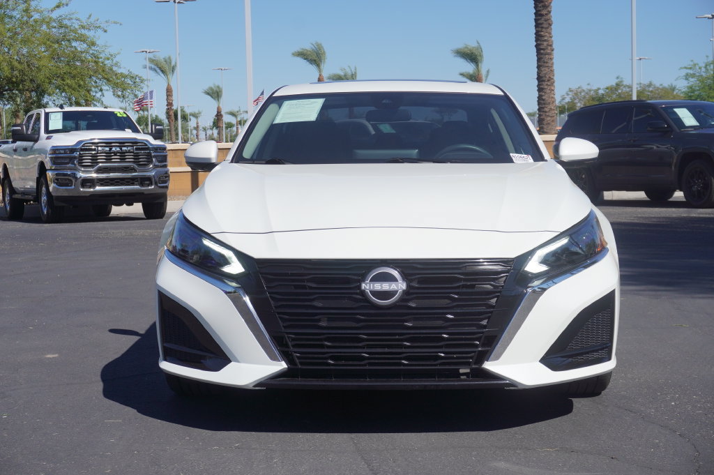 Certified 2025 Nissan Altima 2.5 SL FWD image 5