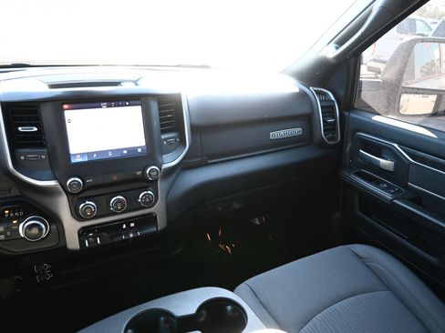 Used 2024 RAM 2500 Big Horn image 19